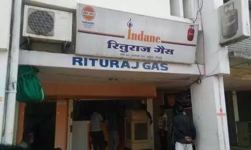 बस्ती जिले में गैस की आपूर्ति सामान्य, उपभोक्ता घबराएं नहीं: अशोक कुमार सिंह