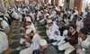 जुमा अलविदा पर जामा मस्जिद में उमड़ी नमाजियों की भीड़, अकीदत के साथ अदा की गई नमाज जुमा अलविदा पर जामा मस्जिद में उमड़ी नमाजियों की भीड़, अकीदत के साथ अदा की गई नमाज