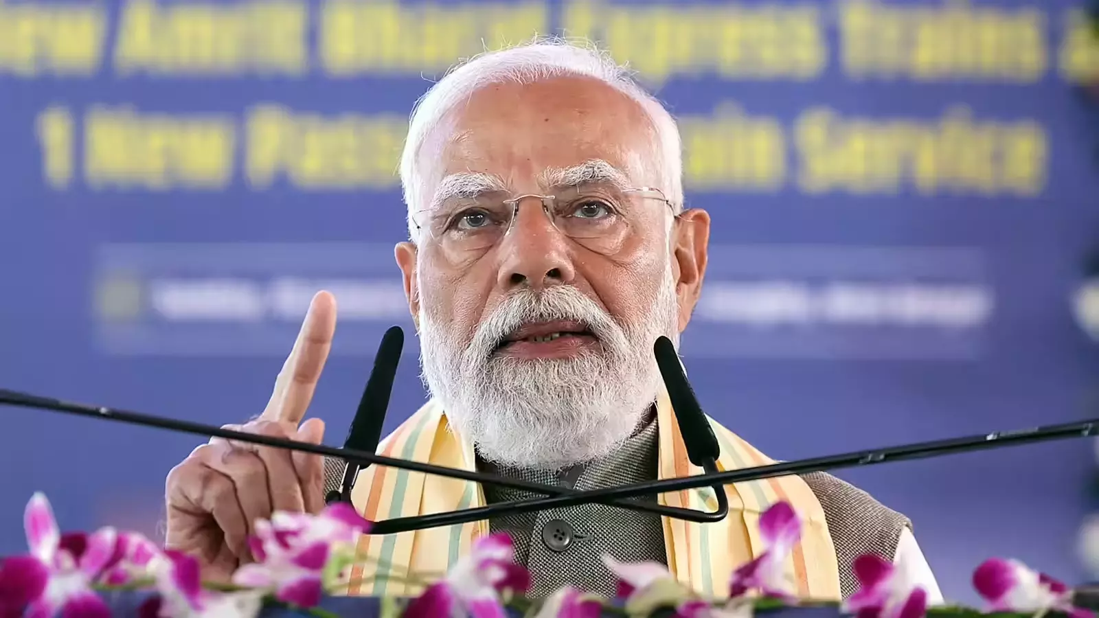 ‘मन की बात’ का 132वां एपिसोड : वैश्विक संकट, भारत की तैयारी, युवाशक्ति और जनभागीदारी पर पीएम मोदी का व्यापक संदेश ‘मन की बात’ का 132वां एपिसोड : वैश्विक संकट, भारत की तैयारी, युवाशक्ति और जनभागीदारी पर पीएम मोदी का व्यापक संदेश