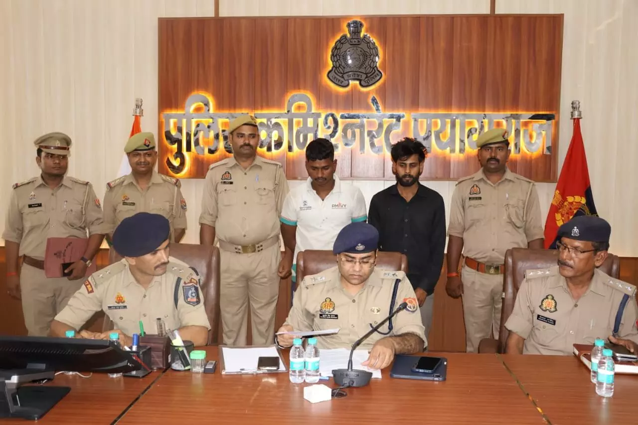 प्रयागराज में ऑटो लिफ्टर गैंग का पर्दाफाश, दो शातिर गिरफ्तार, तीन बाल अपचारी अभिरक्षा में, पांच चोरी की बाइक बरामद प्रयागराज में ऑटो लिफ्टर गैंग का पर्दाफाश, दो शातिर गिरफ्तार, तीन बाल अपचारी अभिरक्षा में, पांच चोरी की बाइक बरामद