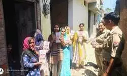 मिशन शक्ति अभियान में महिलाओं को किया जागरूक, नोट कराए हेल्पलाइन नंबर मिशन शक्ति अभियान में महिलाओं को किया जागरूक, नोट कराए हेल्पलाइन नंबर