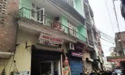 рд╕рдВрднрд▓ рдореЗрдВ рдЬрд╛рдорд╛ рдорд╕реНрдЬрд┐рдж рдХреЗ рдкрд╛рд╕ рдмрдиреЗ рдЕрд╡реИрдз рдордХрд╛рди рдФрд░ рджреБрдХрд╛рдиреЛрдВ рдкрд░ рдЪрд▓реЗрдЧрд╛ рдмреБрд▓рдбреЛрдЬрд░, рд╕рд┐рд╡рд┐рд▓ рдХреЛрд░реНрдЯ рдиреЗ рдЦрд╛рд░рд┐рдЬ рдХрд┐рдпрд╛ рд╕реНрдЯреЗ рд╕рдВрднрд▓ рдореЗрдВ рдЬрд╛рдорд╛ рдорд╕реНрдЬрд┐рдж рдХреЗ рдкрд╛рд╕ рдмрдиреЗ рдЕрд╡реИрдз рдордХрд╛рди рдФрд░ рджреБрдХрд╛рдиреЛрдВ рдкрд░ рдЪрд▓реЗрдЧрд╛ рдмреБрд▓рдбреЛрдЬрд░, рд╕рд┐рд╡рд┐рд▓ рдХреЛрд░реНрдЯ рдиреЗ рдЦрд╛рд░рд┐рдЬ рдХрд┐рдпрд╛ рд╕реНрдЯреЗ