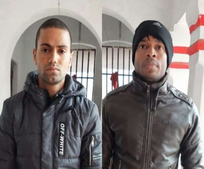 सॉल्वरों की मदद से पास की बैंक भर्ती परीक्षा, नियुक्ति लेने आए दो युवक गिरफ्तार