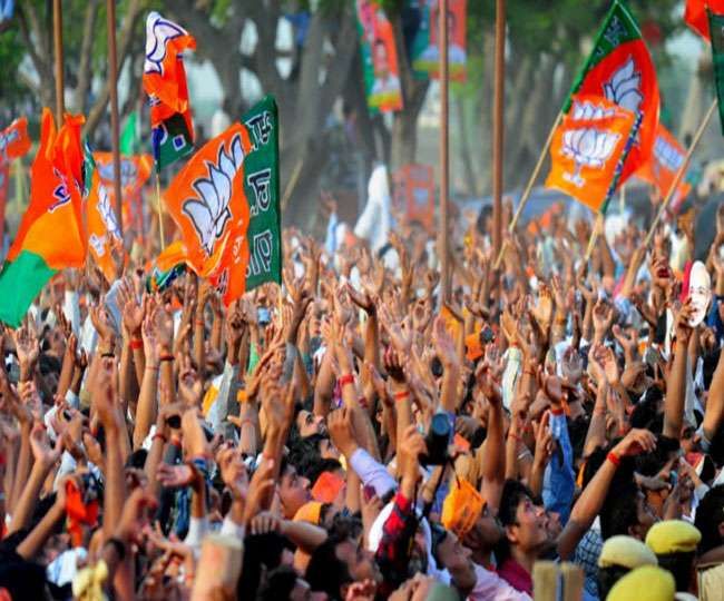 उत्तर प्रदेश भाजपा महिला मोर्चा की 51 सदस्यीय कार्यसमिति घोषित उत्तर प्रदेश भाजपा महिला मोर्चा की 51 सदस्यीय कार्यसमिति घोषित