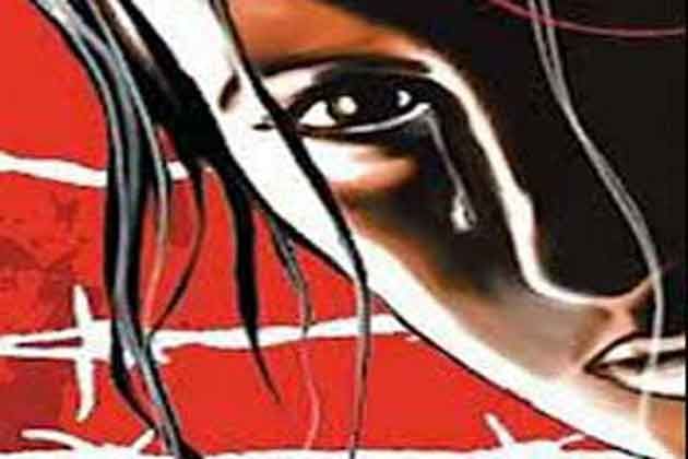 युवती से किया महीनों तक रेप, आरोपी गिरफ्तार युवती से किया महीनों तक रेप, आरोपी गिरफ्तार