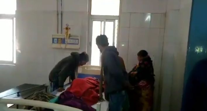 6 साल की मासूम को उठा ले गए दरिंदे, रेप के बाद फेंका, हालत गंभीर