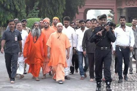 पुण्यतिथि: गोरखपुर में 6 दिन रहेंगे CM योगी पुण्यतिथि: गोरखपुर में 6 दिन रहेंगे CM योगी