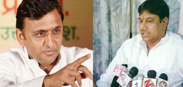 समाजवादी पार्टी के नेता सुधीर सिंह का खत सोशल मीडिया में वायरल समाजवादी पार्टी के नेता सुधीर सिंह का खत सोशल मीडिया में वायरल