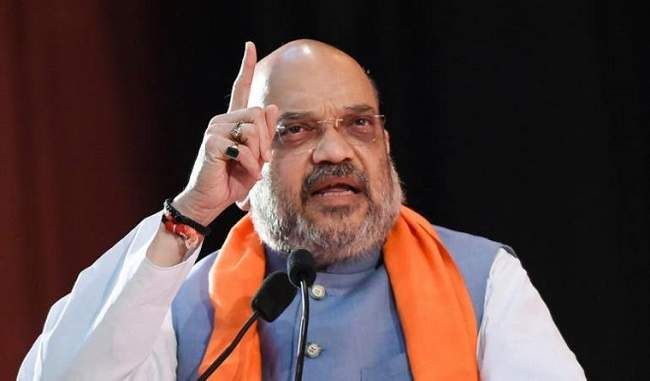 EVM का विरोध जनादेश का अपमान, लोकतंत्र की छवि खराब कर रहे- अमित शाह EVM का विरोध जनादेश का अपमान, लोकतंत्र की छवि खराब कर रहे- अमित शाह