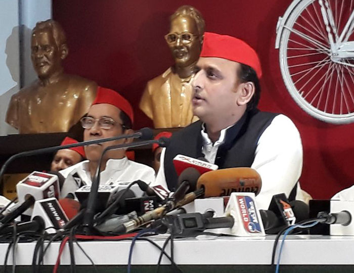 लखनऊ से महापौर पद के लिए समाजवादी पार्टी से मीरा वर्धन को टिकट लखनऊ से महापौर पद के लिए समाजवादी पार्टी से मीरा वर्धन को टिकट