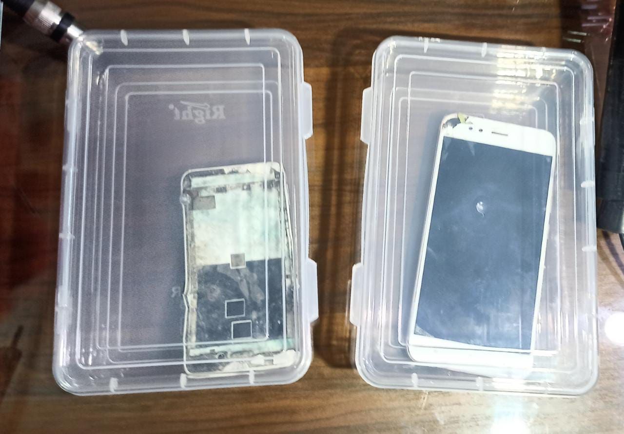 कानपुर के संजीत यादव किडनैपिंग और मर्डर केस में पुलिस को मिली कामयाबी। दो अलग अलग जगहों से संजीत के मोबाइल बरामद।