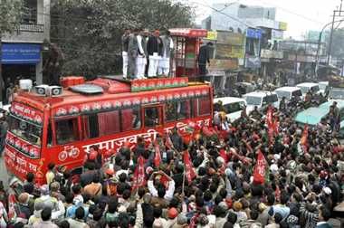 अखिलेश का रोड शो आज, फाफामऊ में सभा अखिलेश का रोड शो आज, फाफामऊ में सभा