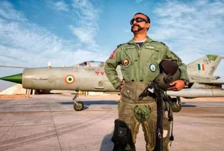 बालाकोट के हीरो विंग कमांडर अभिनंदन और स्कवॉड्रन लीडर मिंटी अग्रवाल को मिलेगा सम्मान बालाकोट के हीरो विंग कमांडर अभिनंदन और स्कवॉड्रन लीडर मिंटी अग्रवाल को मिलेगा सम्मान