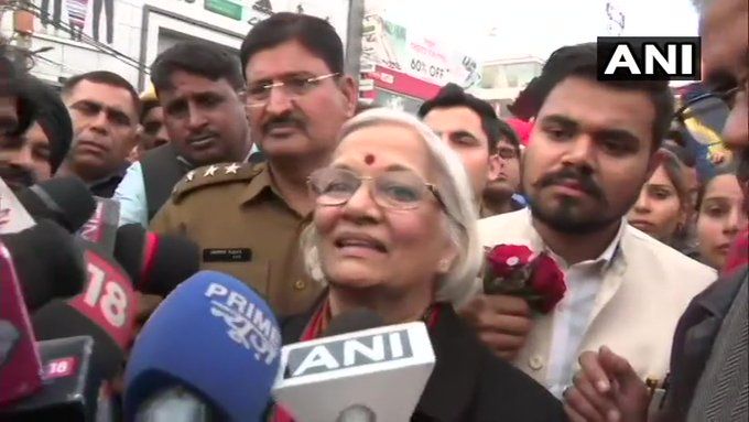 सुप्रीम कोर्ट द्वारा नियुक्त वार्ताकार साधना रामचंद्रन ने कहा, हमने शाहीन बाग के प्रदर्शनकारियों से बात की। एक दिन में सारी बातें करना संभव नहीं था इसलिए हम कल फिर आएंगे।