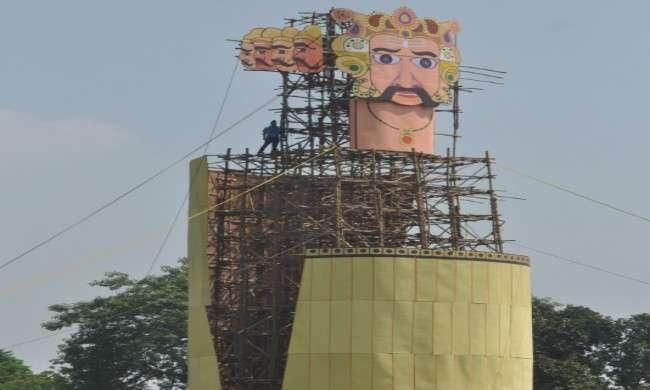 आतंकवाद को दूर करने का संदेश देगा लखनऊ का 121 फीट ऊंचा रोबोटिक रावण