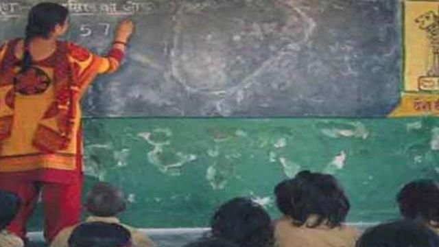 आज से स्कूल नहीं जाएंगे,योगी सरकार से कानून बनाने की मांग, SC में डालेंगे पुनर्विचार याचिका आज से स्कूल नहीं जाएंगे,योगी सरकार से कानून बनाने की मांग, SC में डालेंगे पुनर्विचार याचिका