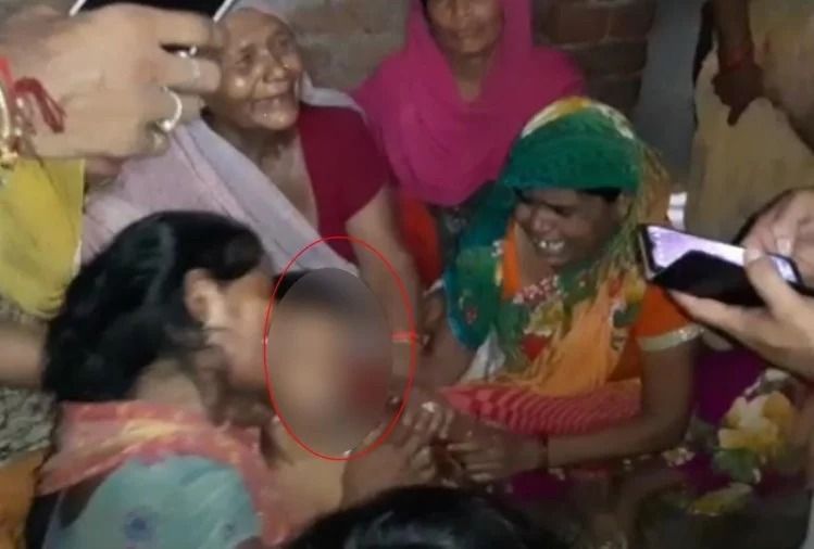 सौतेली मां ने पांच साल के मासूम की हत्या कर बैड में छिपाया शव, पुलिस ने हिरासत में लिया सौतेली मां ने पांच साल के मासूम की हत्या कर बैड में छिपाया शव, पुलिस ने हिरासत में लिया