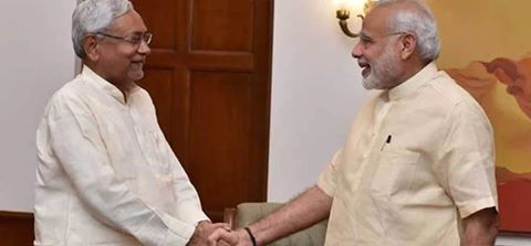 आज PM मोदी के डिनर में शामिल होंगे नीतीश कुमार आज PM मोदी के डिनर में शामिल होंगे नीतीश कुमार