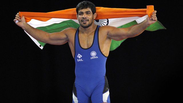 पुरुषों के 74 किग्रा फ्रीस्टाइल वर्ग में भारत के सुशील कुमार ने जीता गोल्ड