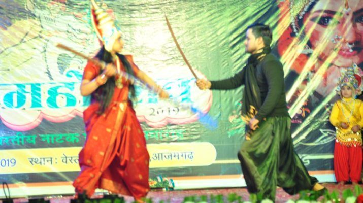 हुनर रंग महोत्सव का तीसरा दिन, पारंपरिक लोकनृत्य कठघोड़वा पेश किया गया