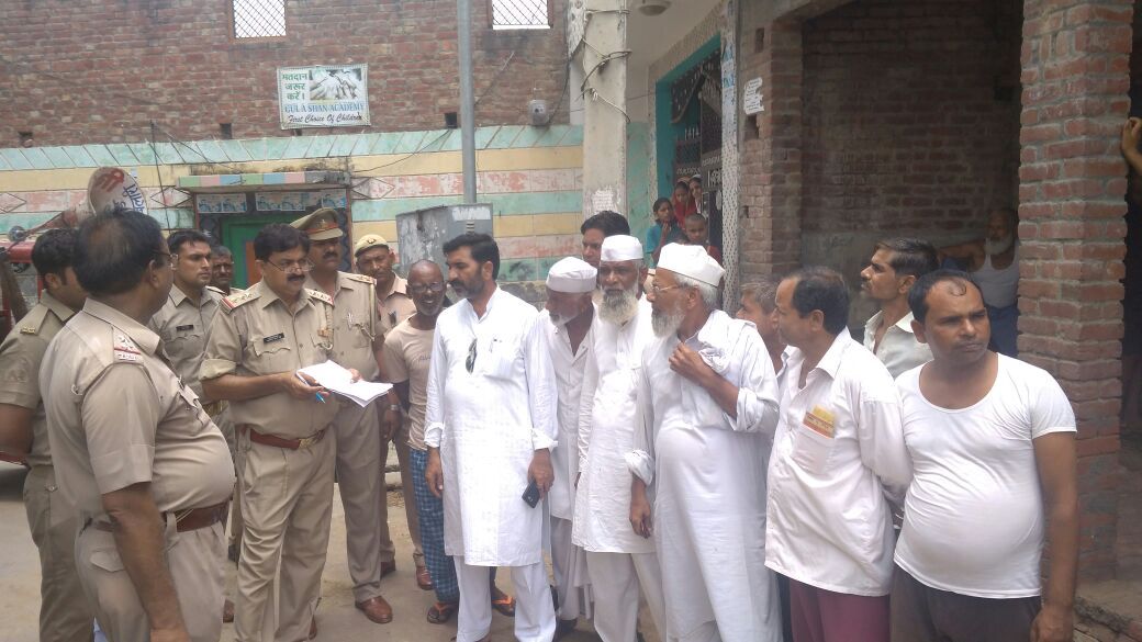 पुलिस ने भोंपू अभियान चला कर ग्रामीणों से अपराधियों पर नजर रखने एवं सहयोग करने की अपील की पुलिस ने भोंपू अभियान चला कर ग्रामीणों से अपराधियों पर नजर रखने एवं सहयोग करने की अपील की