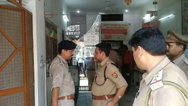 राजधानी में लूटपाट के बाद दो बुजुर्ग महिलाओं की हत्या राजधानी में लूटपाट के बाद दो बुजुर्ग महिलाओं की हत्या
