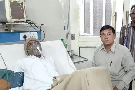 आगरा के किसान की दर्द भरी दास्तान, सीएम योगी ने की मदद आगरा के किसान की दर्द भरी दास्तान, सीएम योगी ने की मदद