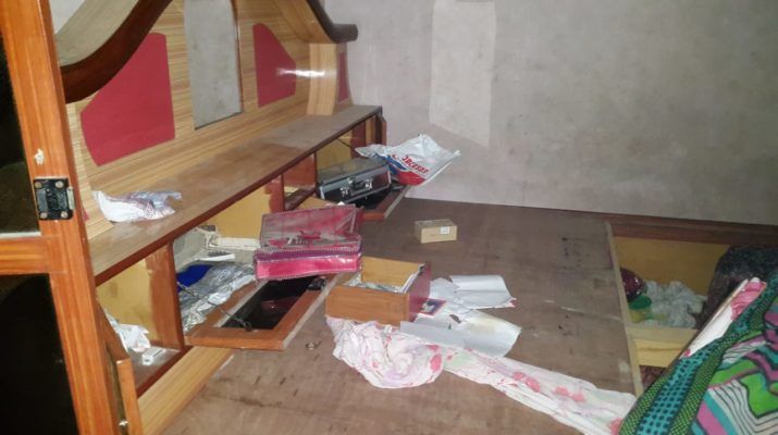 पुलिस ठण्ड से दुबक कर सो रही, चोरों की खूब चांदी कट रही पुलिस ठण्ड से दुबक कर सो रही, चोरों की खूब चांदी कट रही