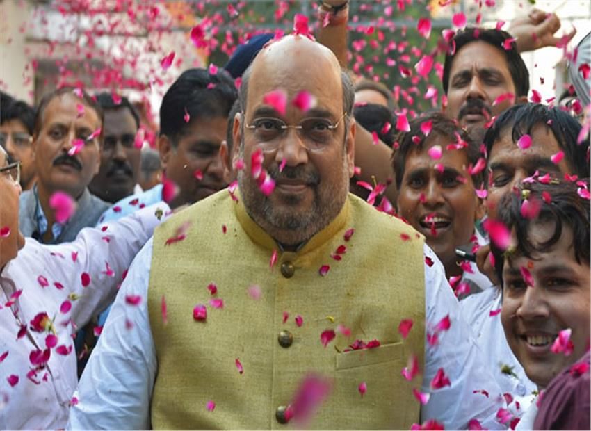 5 साल में BJP अध्यक्ष अमित शाह की संपत्ति में 300% की वृद्धि, विकास यहाँ हुआ है.... 5 साल में BJP अध्यक्ष अमित शाह की संपत्ति में 300% की वृद्धि, विकास यहाँ हुआ है....