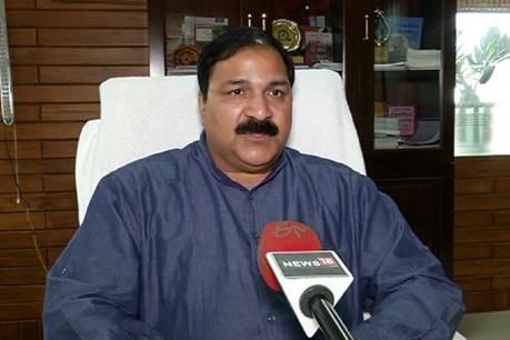 लखनऊ के शादीशुदा प्रोफेसर की टॉपर छात्रा के साथ लव स्टोरी लखनऊ के शादीशुदा प्रोफेसर की टॉपर छात्रा के साथ लव स्टोरी