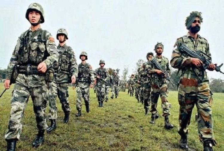 लद्दाख: भारत और चीनी सेना के बीच झड़प, तनाव के बाद अतिरिक्त फोर्स तैनात लद्दाख: भारत और चीनी सेना के बीच झड़प, तनाव के बाद अतिरिक्त फोर्स तैनात