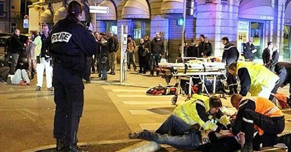 दक्षिणी फ्रांस: आतंकी हमले में 2 लोगों की मौत, ISIS ने कई लोगों को बनाया बंधक
