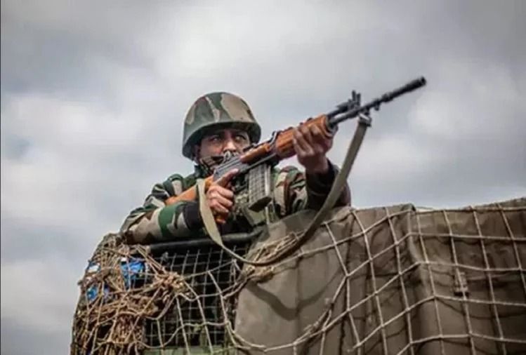 भारतीय सेना की कार्रवाई से डरा पाकिस्तान, लगाई बातचीत की गुहार भारतीय सेना की कार्रवाई से डरा पाकिस्तान, लगाई बातचीत की गुहार