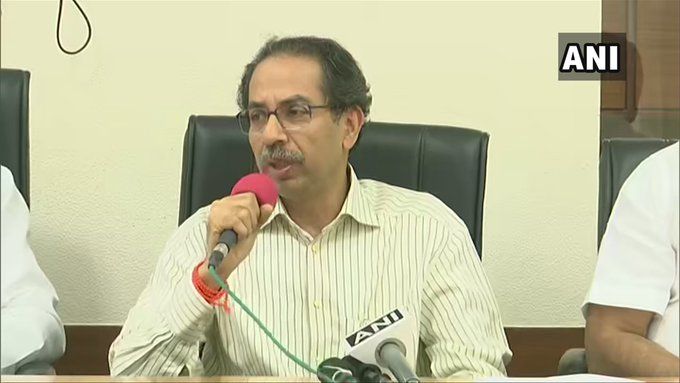 महाराष्ट्र के मुख्यमंत्री उद्धव ठाकरे ने कहा, मुस्लिमोंके पांच प्रतिशत कोटा का मामला अभी आधिकारिक रूप से मेरे पास नहीं आया है। हमें इसपर फैसला लेना है। विपक्ष को उस समय के लिए अपनी एनर्जी बचाकर र�