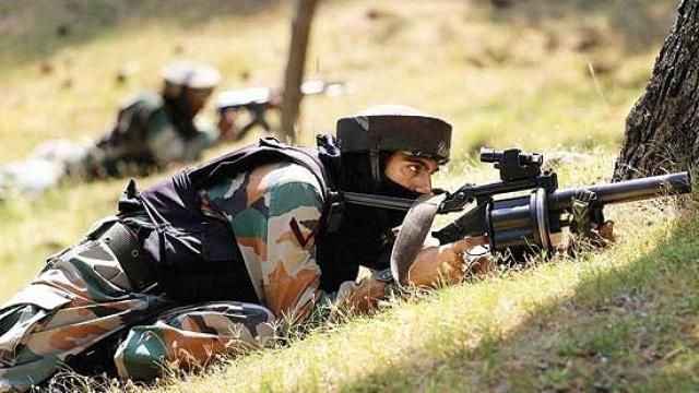 दिगवार सेक्टर में पाक ने किया संघर्षविराम का उल्लंघन, मुंहतोड़ जवाब दे रही सेना दिगवार सेक्टर में पाक ने किया संघर्षविराम का उल्लंघन, मुंहतोड़ जवाब दे रही सेना