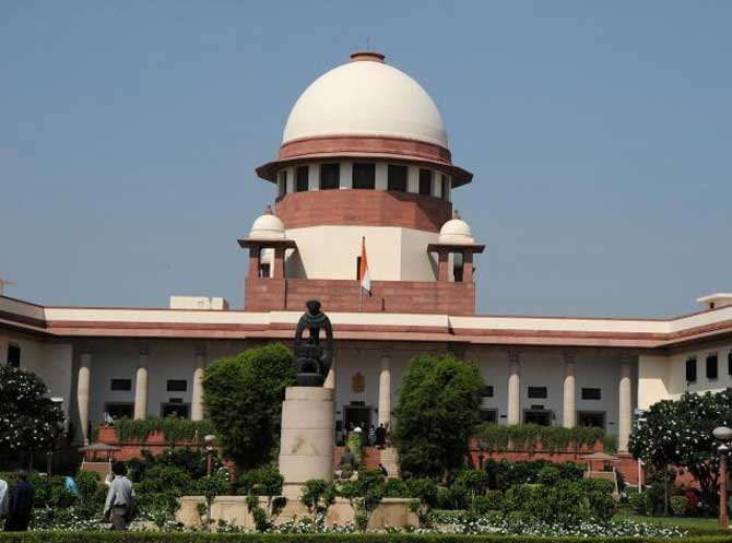 दहेज उत्पीड़न का केस आते ही पति-ससुराल वालों की गिरफ्तारी नहीं होगी: SC दहेज उत्पीड़न का केस आते ही पति-ससुराल वालों की गिरफ्तारी नहीं होगी: SC