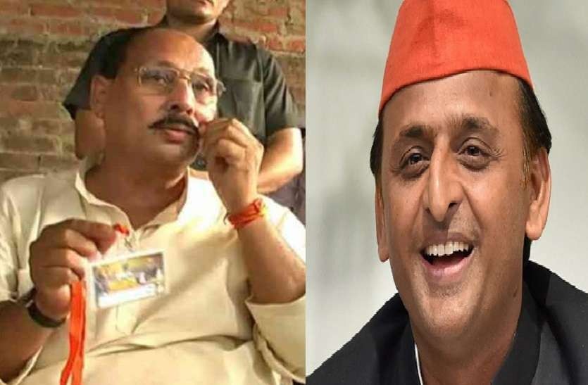 6 अक्टूबर को रमाकांत यादव एक बार फिर समाजवादी पार्टी में घर वापसी करेंगे 6 अक्टूबर को रमाकांत यादव एक बार फिर समाजवादी पार्टी में घर वापसी करेंगे