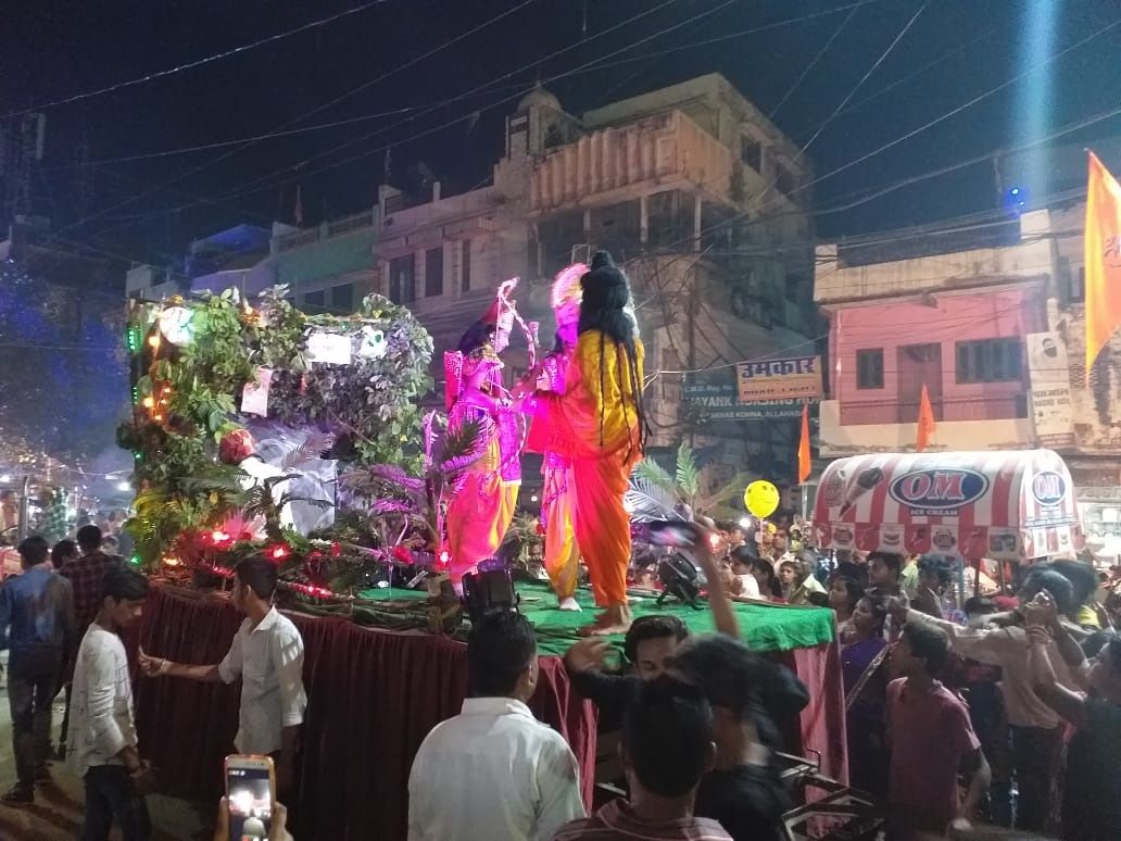 पजावा और पथरचट्टी के रामदल की शोभा देखने सड़कों पर उमड़ा आस्‍था का सैलाब