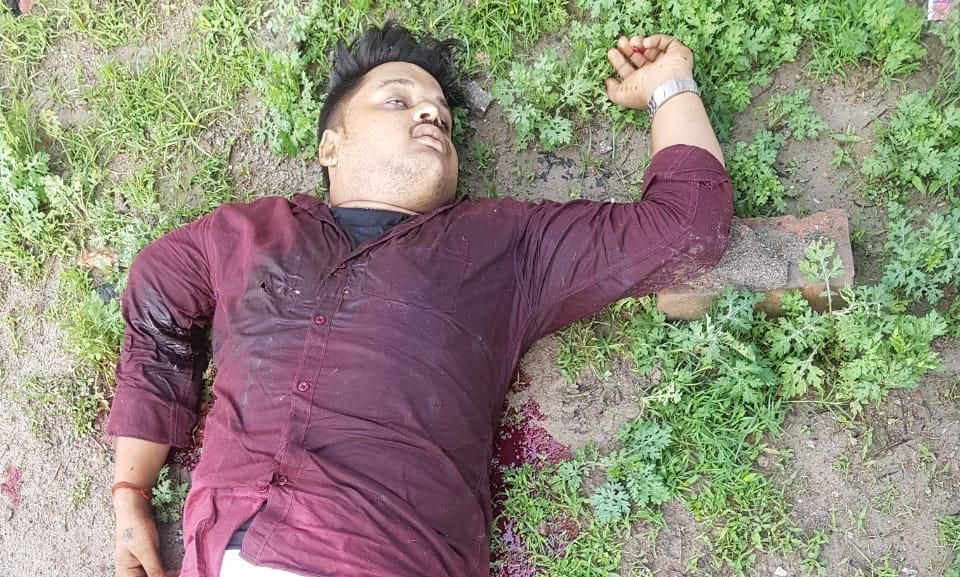 हमीरपुर में विकास दुबे के करीबी अमर दुबे को एसटीएफ उत्तर प्रदेश एवं स्थानीय पुलिस ने मुठभेड़ में मार गिराया गया!