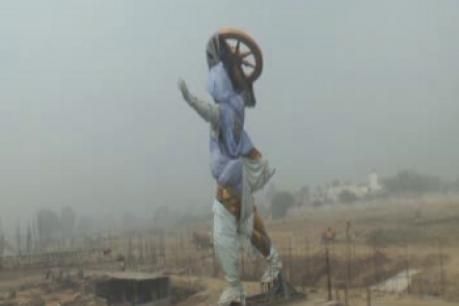 अयोध्या में श्रीराम से पहले सैफई में लगी भगवान कृष्ण की प्रतिमा अयोध्या में श्रीराम से पहले सैफई में लगी भगवान कृष्ण की प्रतिमा