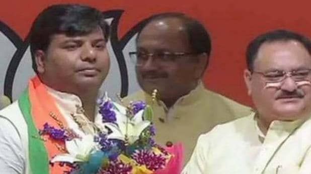 गोरखपुर: वोटिंग से पहले प्रवीण निषाद का ऑडियो वायरल, सांसद बोले- फर्जी है- BJP को ही वोट दें गोरखपुर: वोटिंग से पहले प्रवीण निषाद का ऑडियो वायरल, सांसद बोले- फर्जी है- BJP को ही वोट दें