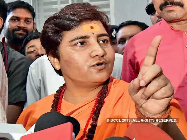 प्रज्ञा ठाकुर की चुनौती- 8 दिसंबर 2019 समय सायं 4:00 बजे आपके क्षेत्र में आ रही हूं, जला दें मुझे