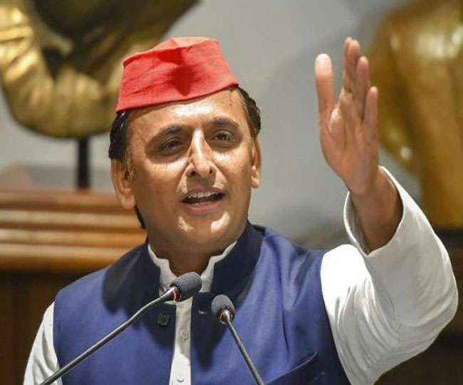 अमित शाह के हमले का अखिलेश यादव ने दिया जवाब.