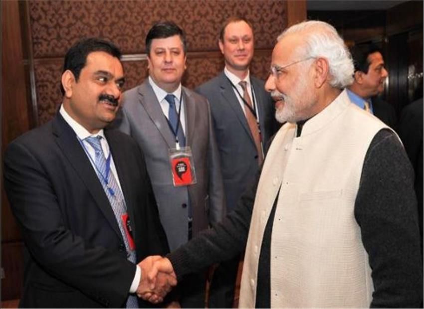 नियम बदल कर मोदी सरकार ने अडानी ग्रुप को 500 करोड़ का फायदा नियम बदल कर मोदी सरकार ने अडानी ग्रुप को 500 करोड़ का फायदा