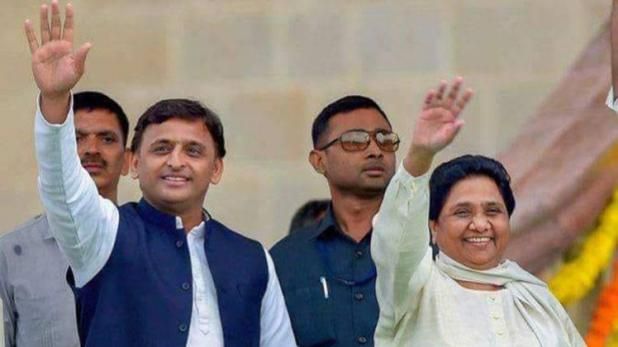 मोदी को मात देने के लिए यूपी में अखिलेश जूनियर पार्टनर बनने को भी तैयार