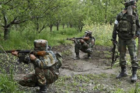पाकिस्तान ने बरसाये गोले, सेना का जवान शहीद पाकिस्तान ने बरसाये गोले, सेना का जवान शहीद