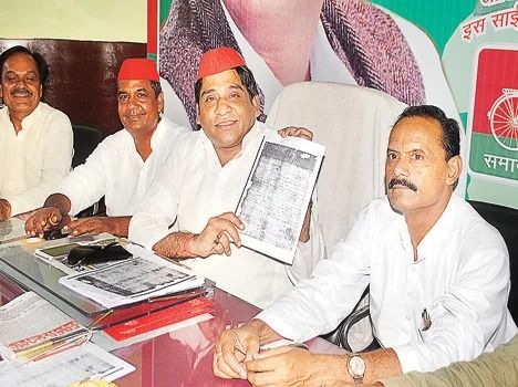 भाजपा जिलाध्यक्ष ने करोड़ों की जमीन पर किया कब्जा