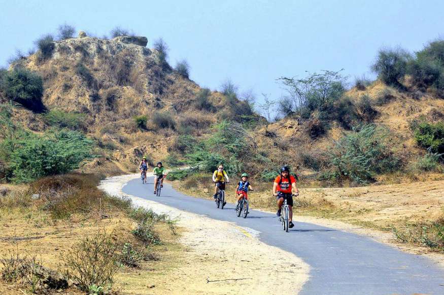जहां कभी थी दहशत की हुंकार..., वहां आज है खुशियों की गुंजार : अखिलेश