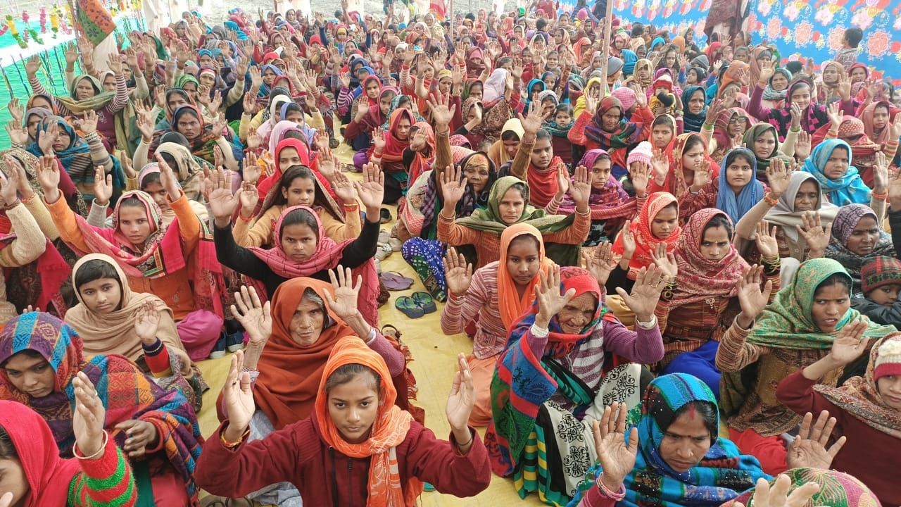 साकार विश्वरी के सत्संग में उमड़े श्रद्धालु