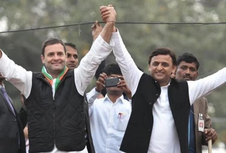 मध्य प्रदेश में कांग्रेस और समाजवादी पार्टी में होगा गठबंधन : अखिलेश मध्य प्रदेश में कांग्रेस और समाजवादी पार्टी में होगा गठबंधन : अखिलेश